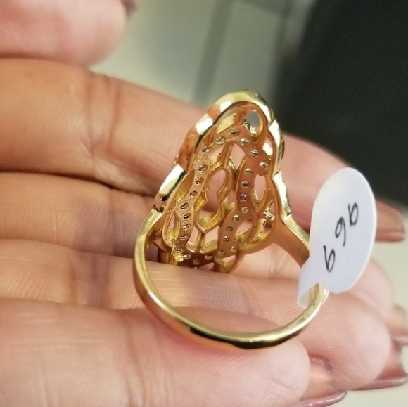 Ring - Picture 3 of 5